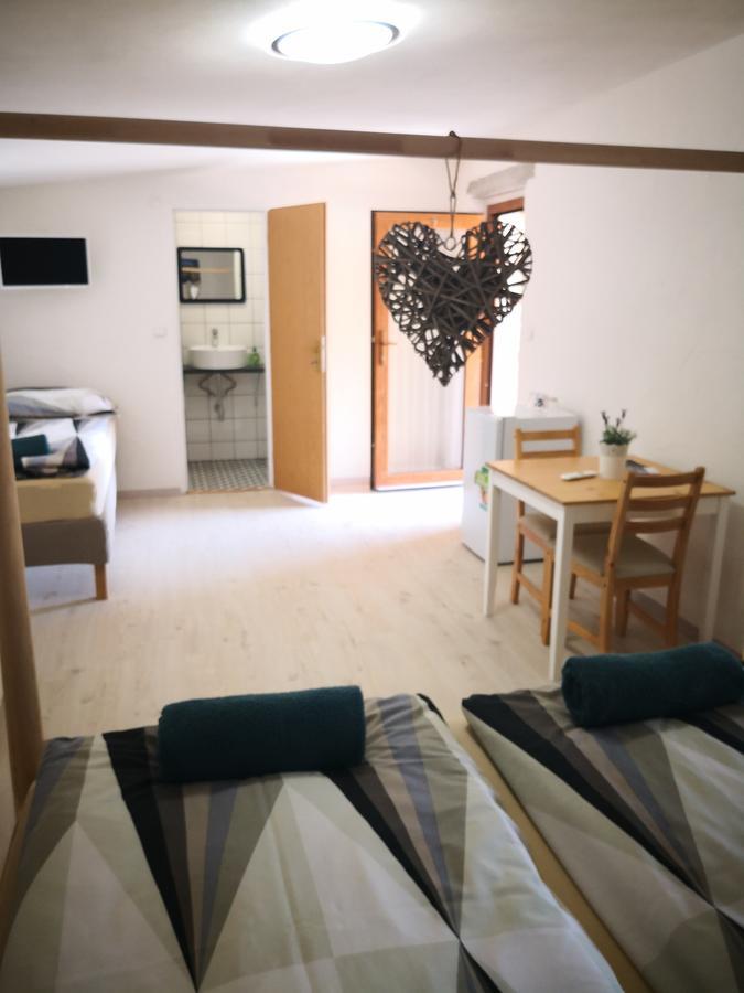 Apartman Lipa มิคูลอฟ ภายนอก รูปภาพ