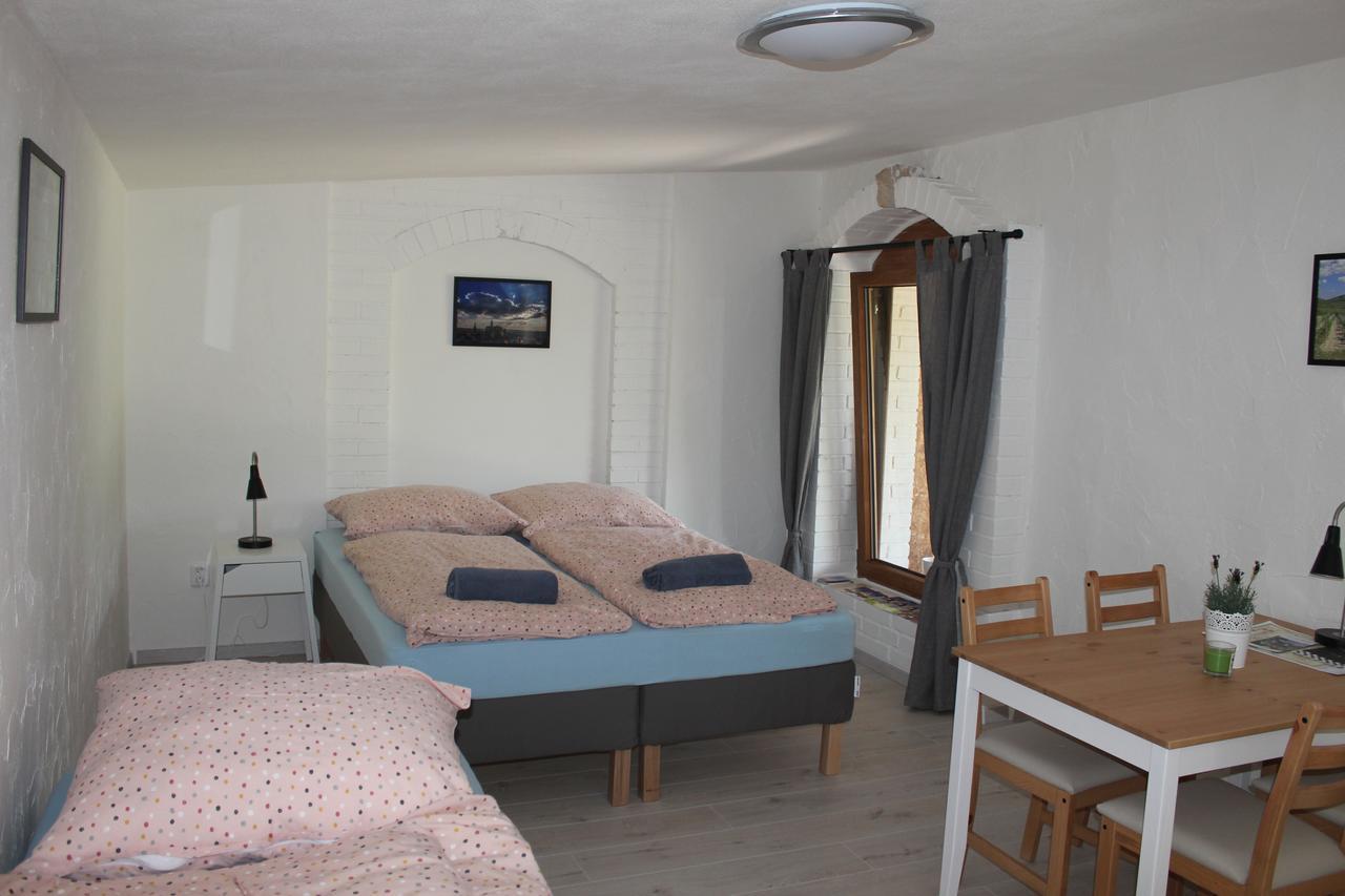 Apartman Lipa มิคูลอฟ ภายนอก รูปภาพ